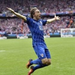 الاتحاد الأوروبي يهدد باستبعاد انجلترا وروسيا من بطولة أوروبا 2016