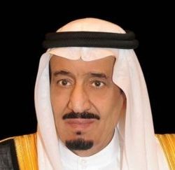 خادم الحرمين ينيب ولي العهد في إدارة شؤون الدولة فترة غيابه عن البلاد