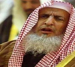 خادم الحرمين الشريفين يعزي عمر أحمد مسعود في وفاة والده.. والأخير: شكراً لأبينا