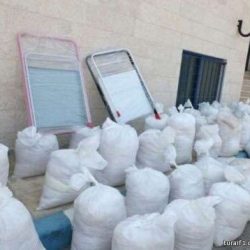 بالصور..بلدية محافظة طريف تكثف حملات النظافة لإستقبال عيد الأضحى المبارك