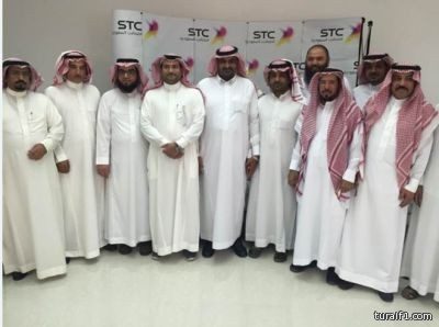 بالصور..شركة الاتصالات بالحدود الشمالية تقيم حفل معايدة للموظفين بمناسبة عيد الأضحى المبارك