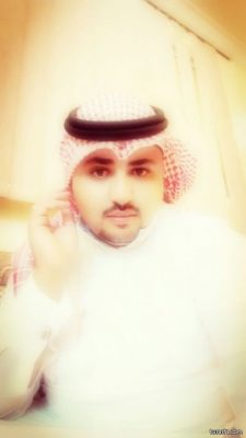 فواز الحازمي يحصل على جائزة الموظف المثالي بشركة البحر الأحمر بوعد الشمال
