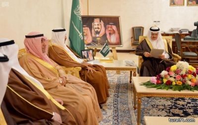 بالصور..أمير الشمالية يلتقي رئيس وأعضاء مجلس إدارة الغرفة التجارية بالمنطقة