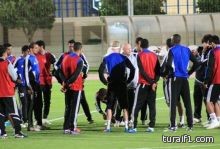 النصر يواصل تدريباته ورئيس النادي والمشرف العام يلتقون باللاعبين‎