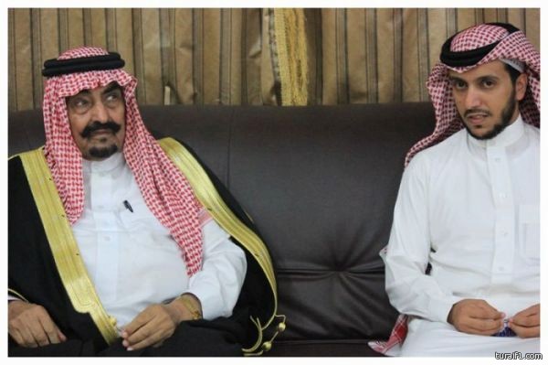 محافظ طريف يزور مبنى نادي الصمود الرياضي الجديد