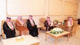 الأمير فيصل بن خالد يلتقي رئيس مجلس إدارة الجمعية الخيرية للتوعية بأضرار التدخين والمخدرات