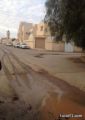 إخبارية طريف ترصد بالفيديو كسر ماسورة تحت الأرض بحي الفيصلية شرق طريف