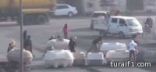 متظاهرون في البحرين يقيمون حواجز نارية خلال مواجهات مع الشرطة -فيديو