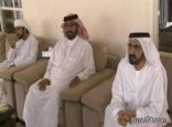 محمد بن راشد يحضر مأدبة غداء لمواطن قطري