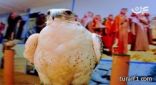 بالصور سوق عكاظ يعرض أثمن 15 صقراً على مستوى العالم