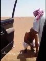 بالفيديو..إنقاذ عائلة فُقدت في صحراء عرعر