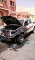 بالصور..درباوي يحرق سيارة رجل أمن برفحاء بعد ضبطه مخالفا