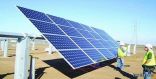 “الكهرباء” تنفذ مشاريع للاستفادة من الطاقة الشمسية والرياح بعدد من المدن بينها “وعد الشمال”