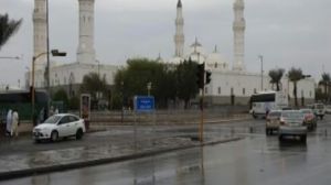 طقس المملكة الخميس.. أمطار رعدية ورياح نشطة على عدة مناطق
