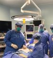 فريق طبي في برج الشمال بصحة الحدود الشمالية ينجح في إجراء عملية ( إستئصال مرارة بالمنظار ) لمريضة مصابة بفايروس ⁧‫كورونا الجديد‬⁩
