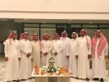 بالصور.. مكتب العمل بطريف يحتفل باليوم الوطني الـ 89