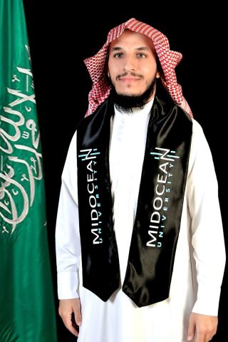 المهندس بسام العنزي يحصل على درجة الماجستير