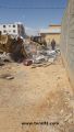بلدية محافظة ‎طريف تقوم بإزالة المخلفات الصلبه من الأحياء الداخلية للمحافظة