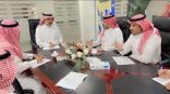 بالصور .. مدير مكتب التعليم بطريف ومدير الموارد البشرية بالشمالية يبحثان فرص التطوير والتحسين بالعمليات الإدارية